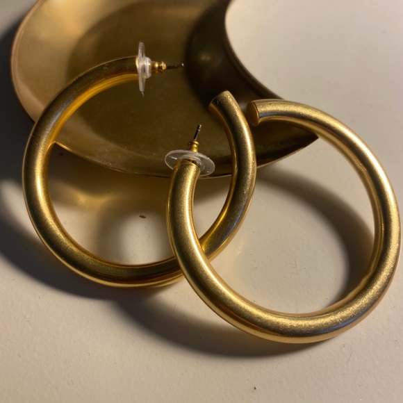 Madewell Jewelry - Chunky Vintage Hoop Earrings